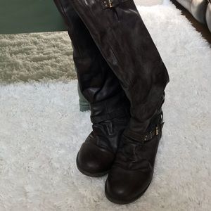 Brown boots